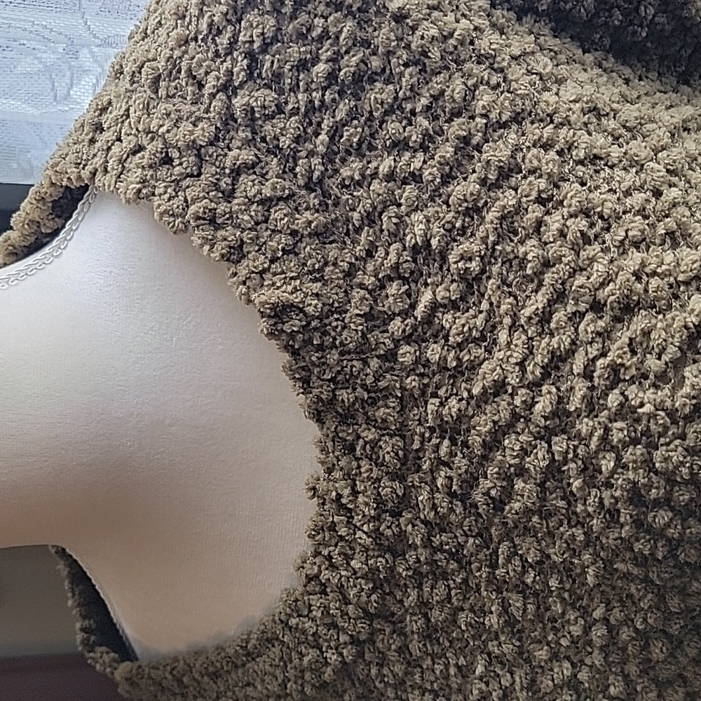 Sweater - Picture 2 of 2